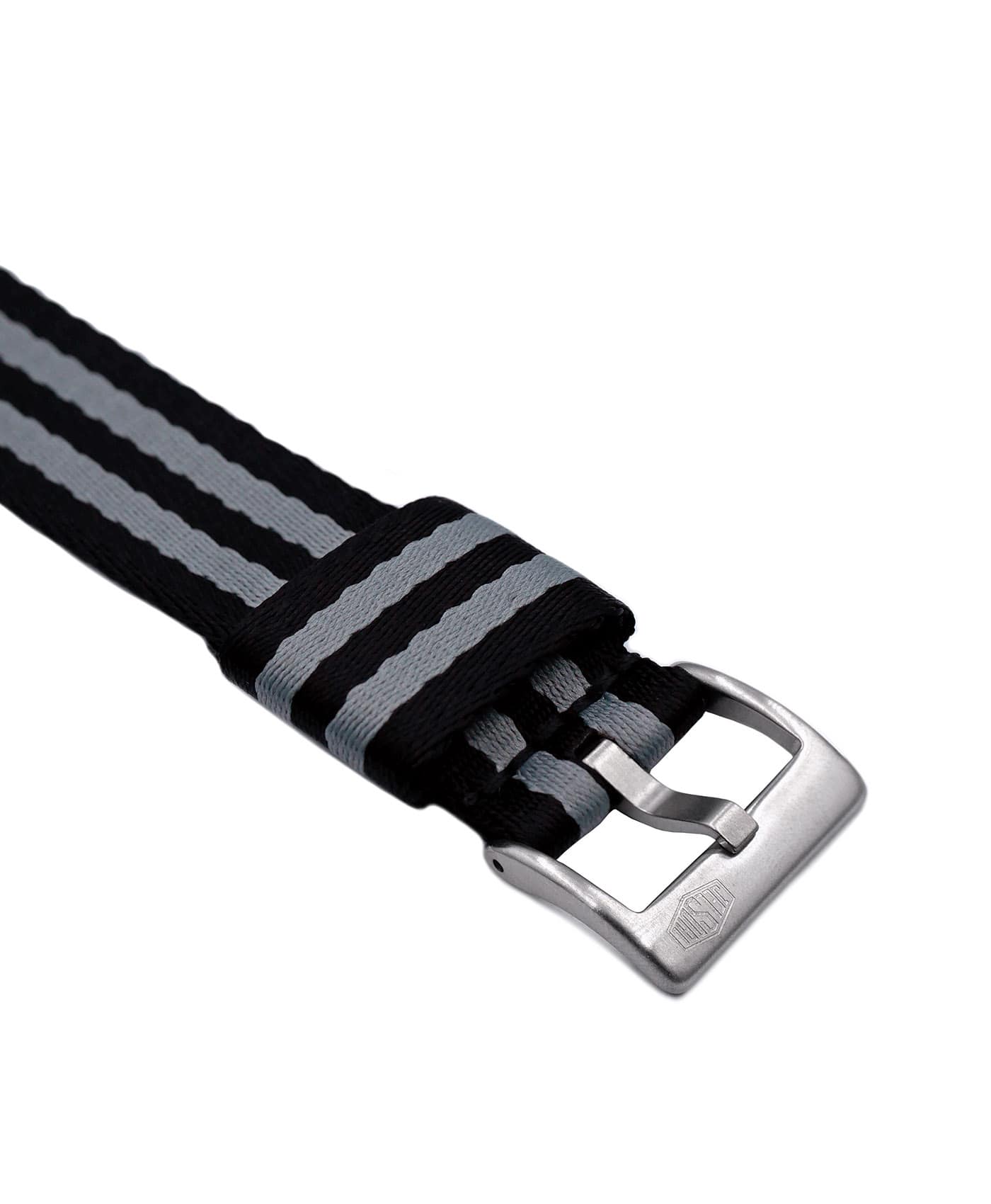 Jelsdal - Vintage Military Single Pass Nato Strap-Black-Grey-buckle-min