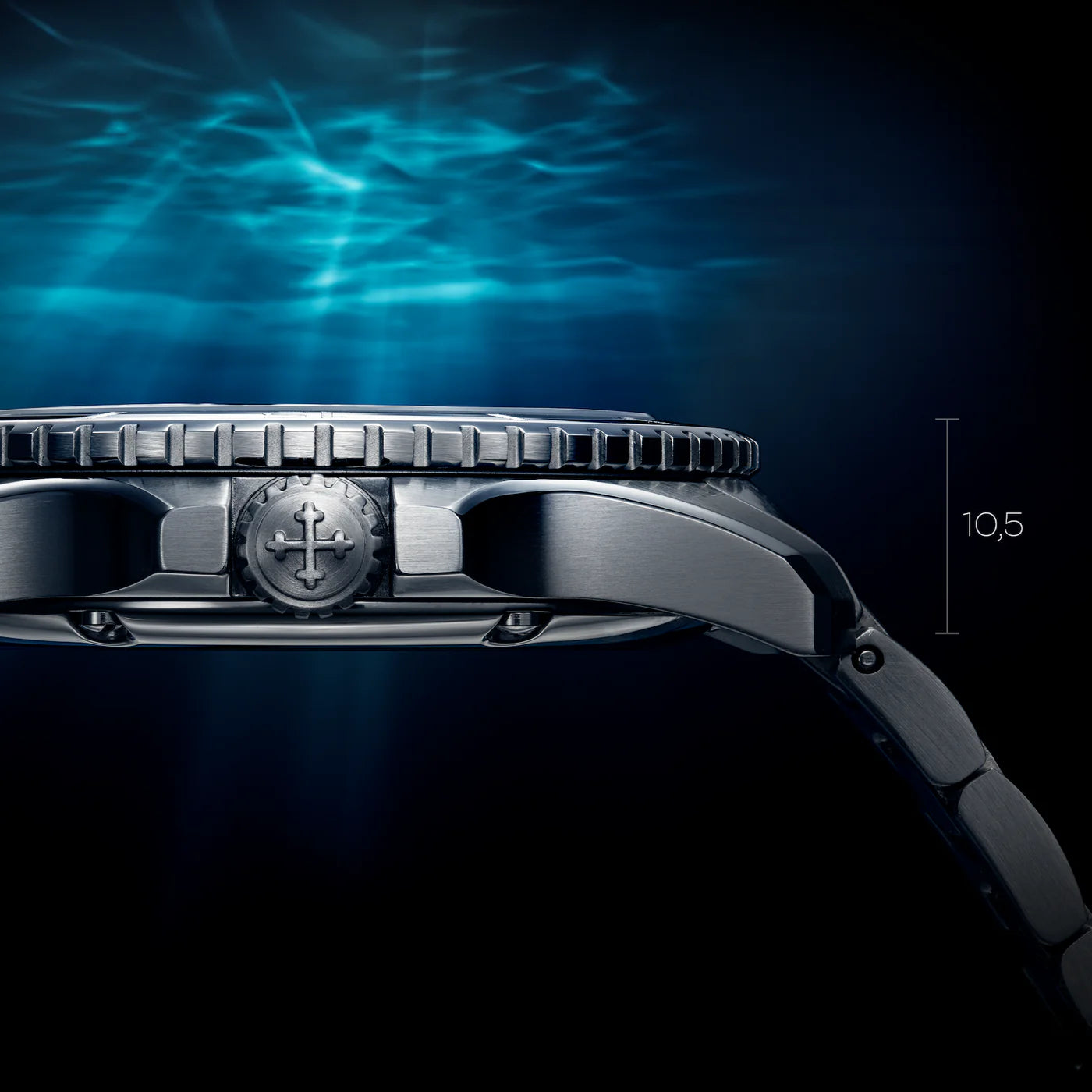 Nereide_Tungsteno_39_Blue-case thickness