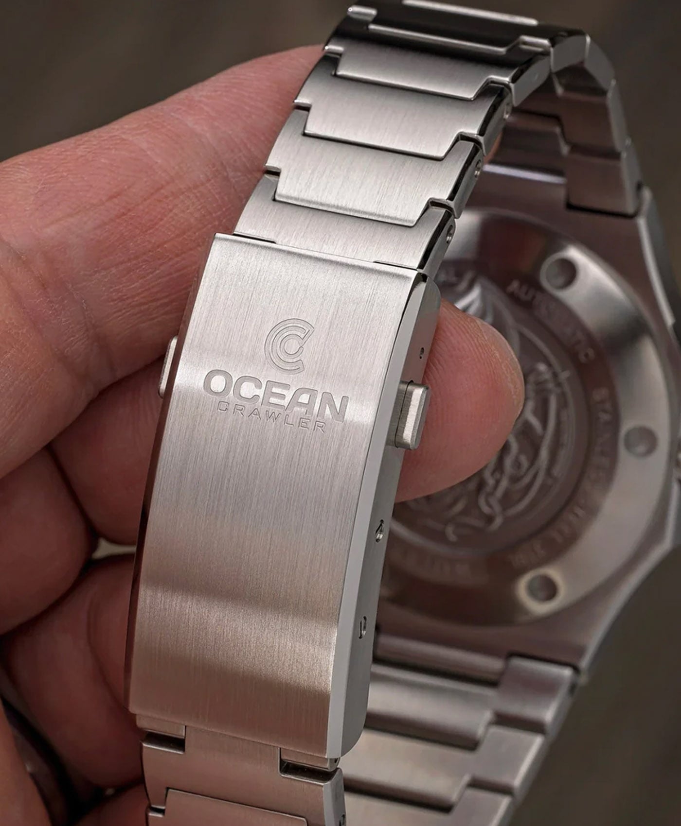 Ocean Crawler Bolt - Yellow - buckle-min