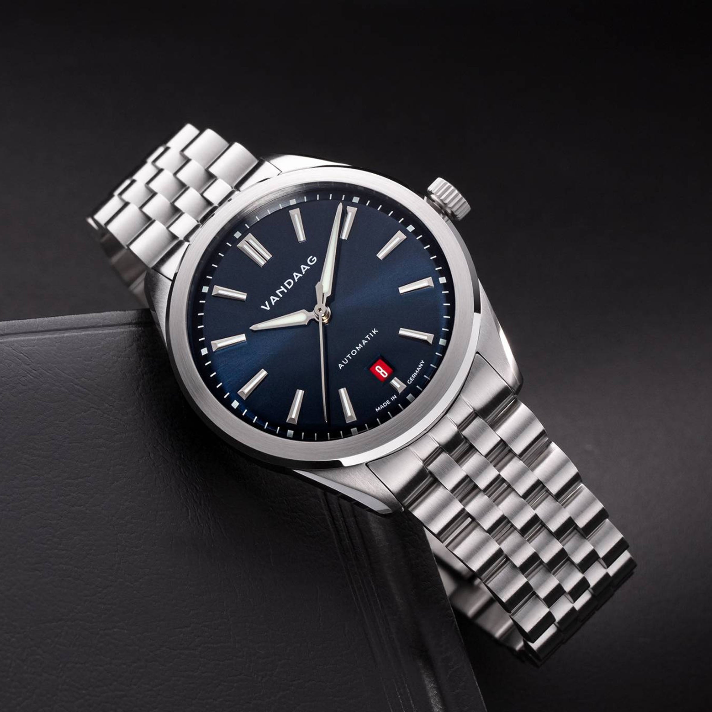 Vandaag - Baas - Ruhe - Steel Bracelet - Red Date - mood