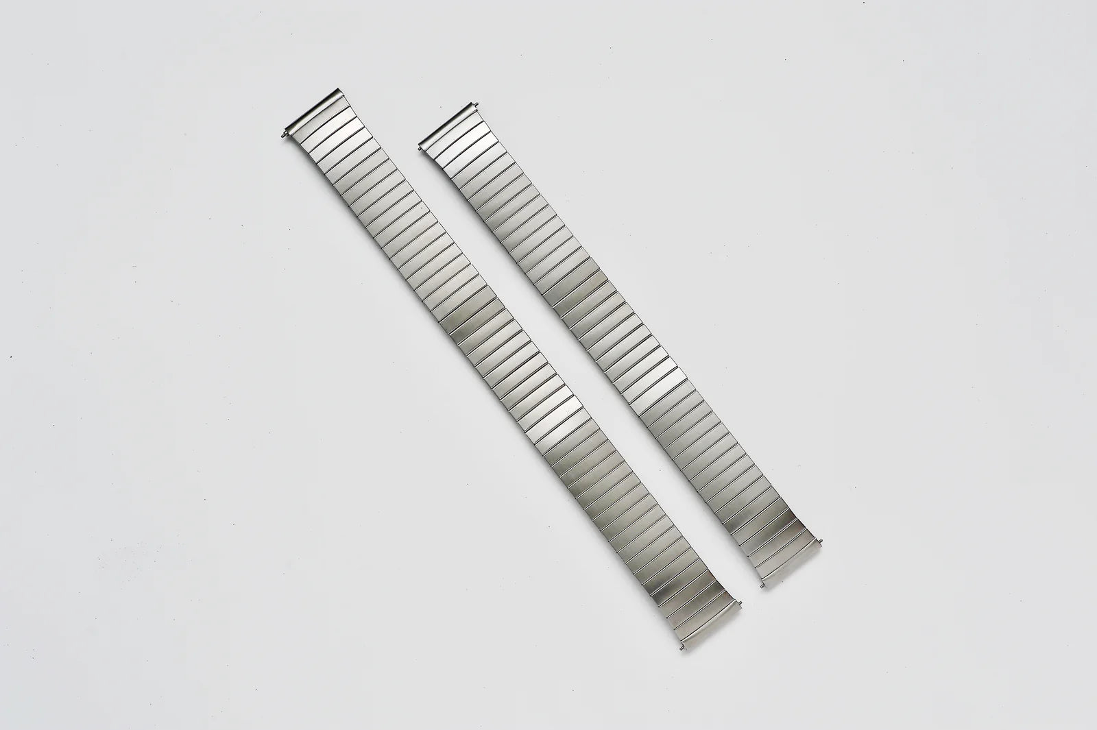 Vario - Elastisches Metallarmband