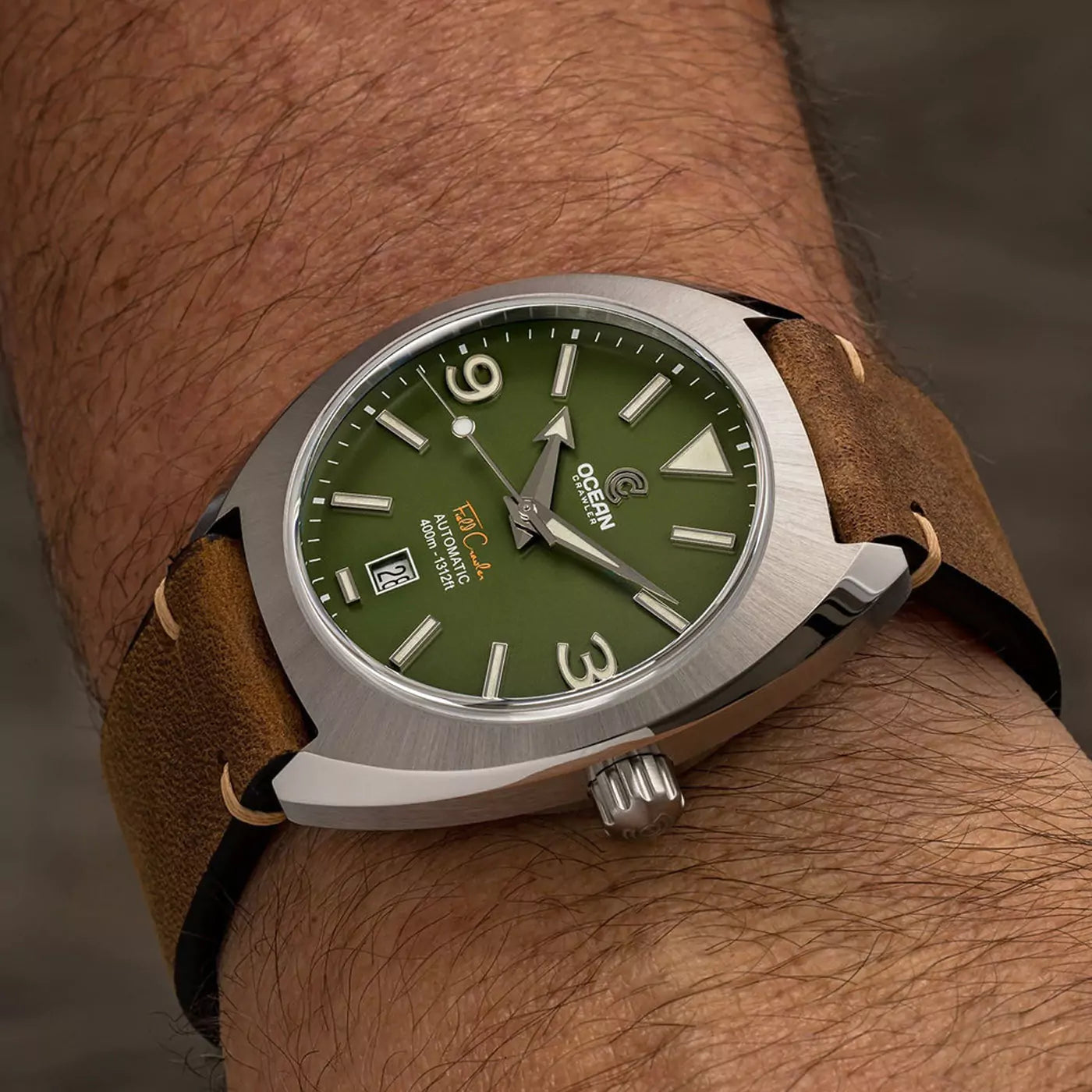 ocean-crawler-field-crawler-green-wristshot