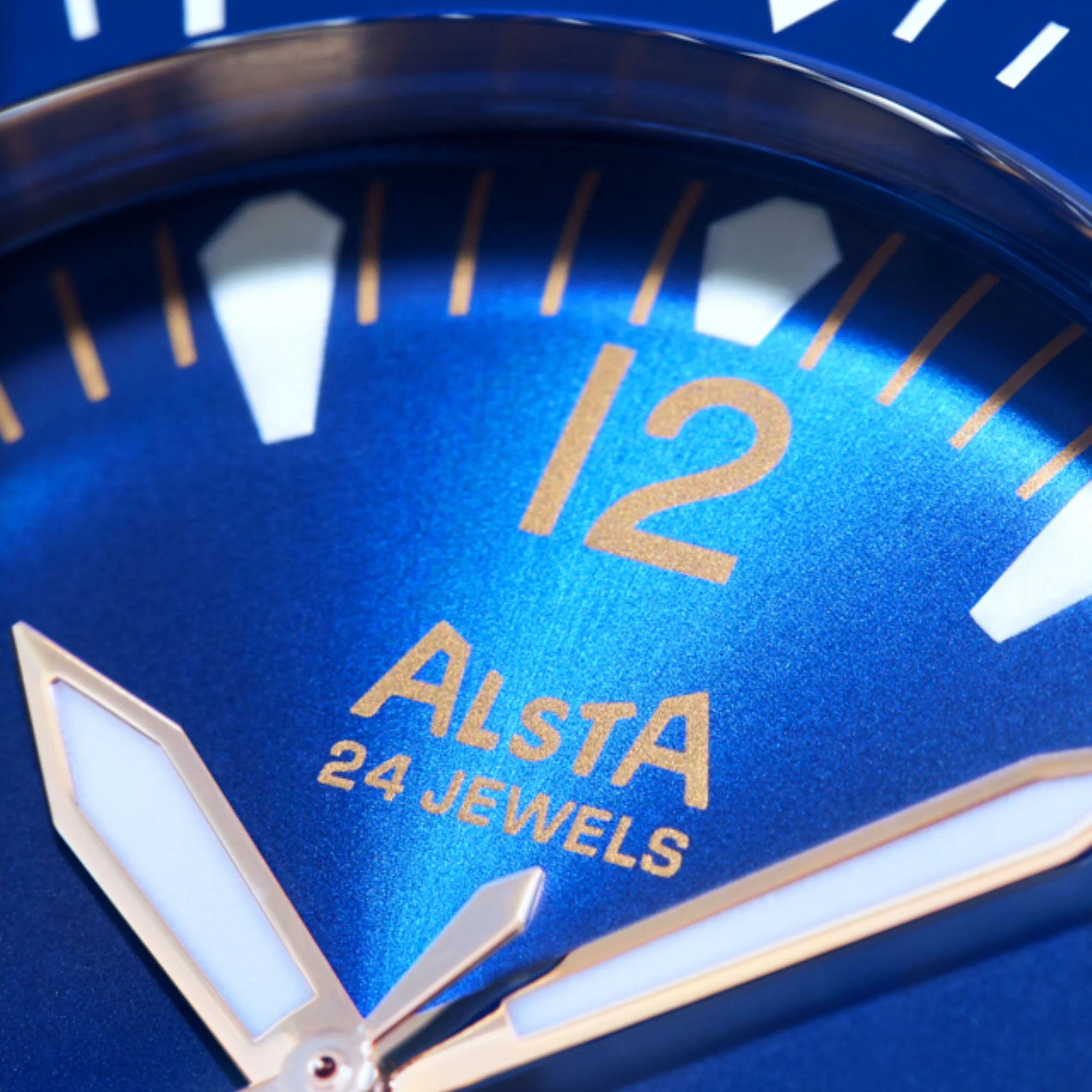 Alsta - Nautoscaph - Bronze Blue - dial macro