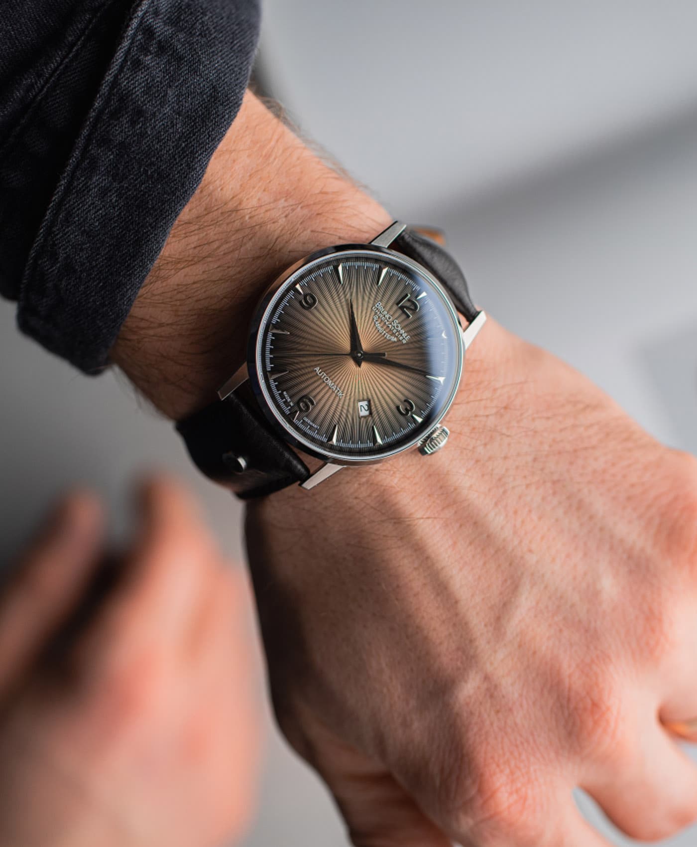 Bruno Söhnle - Stuttgart Automatik Big - 17-12173-261 - wrist shot-min