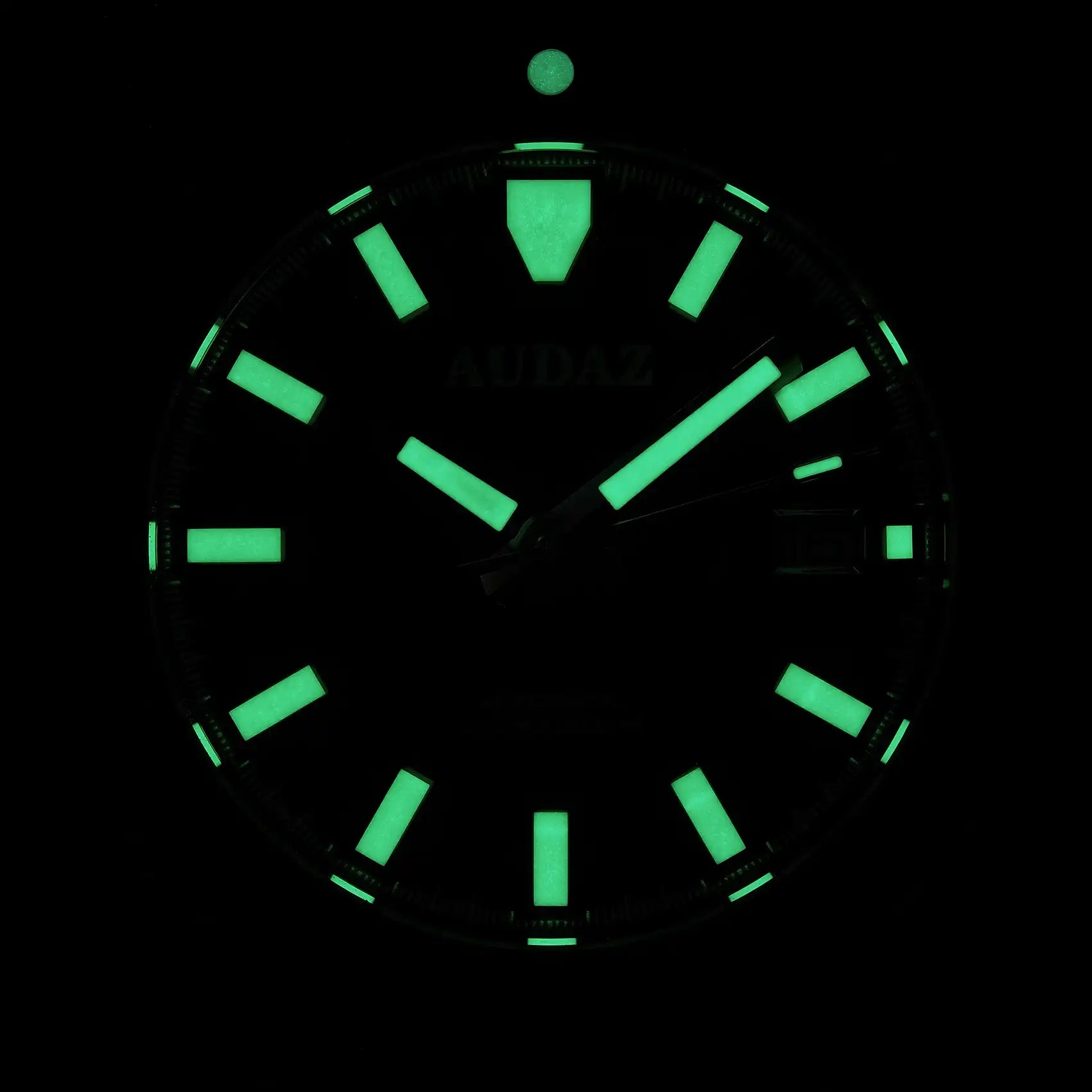 Audas King Ray lume