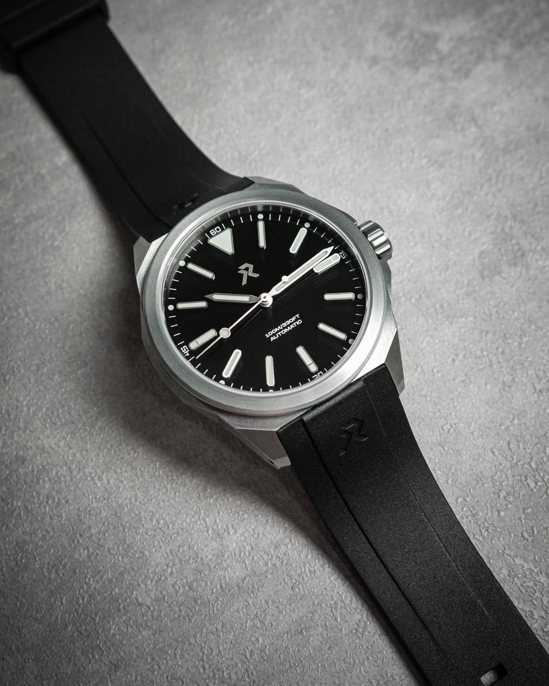 RZE - HexaFlex 2.0 Rubber Strap - Carbon Black