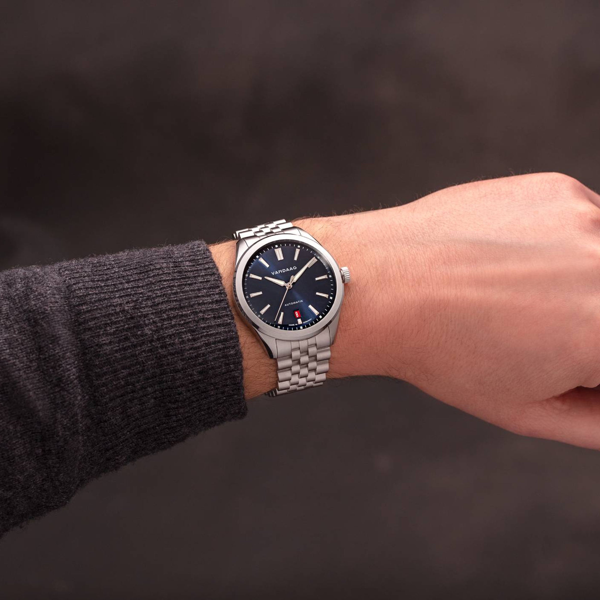 Vandaag - Baas - Ruhe - Steel Bracelet - Red Date - wrist shot