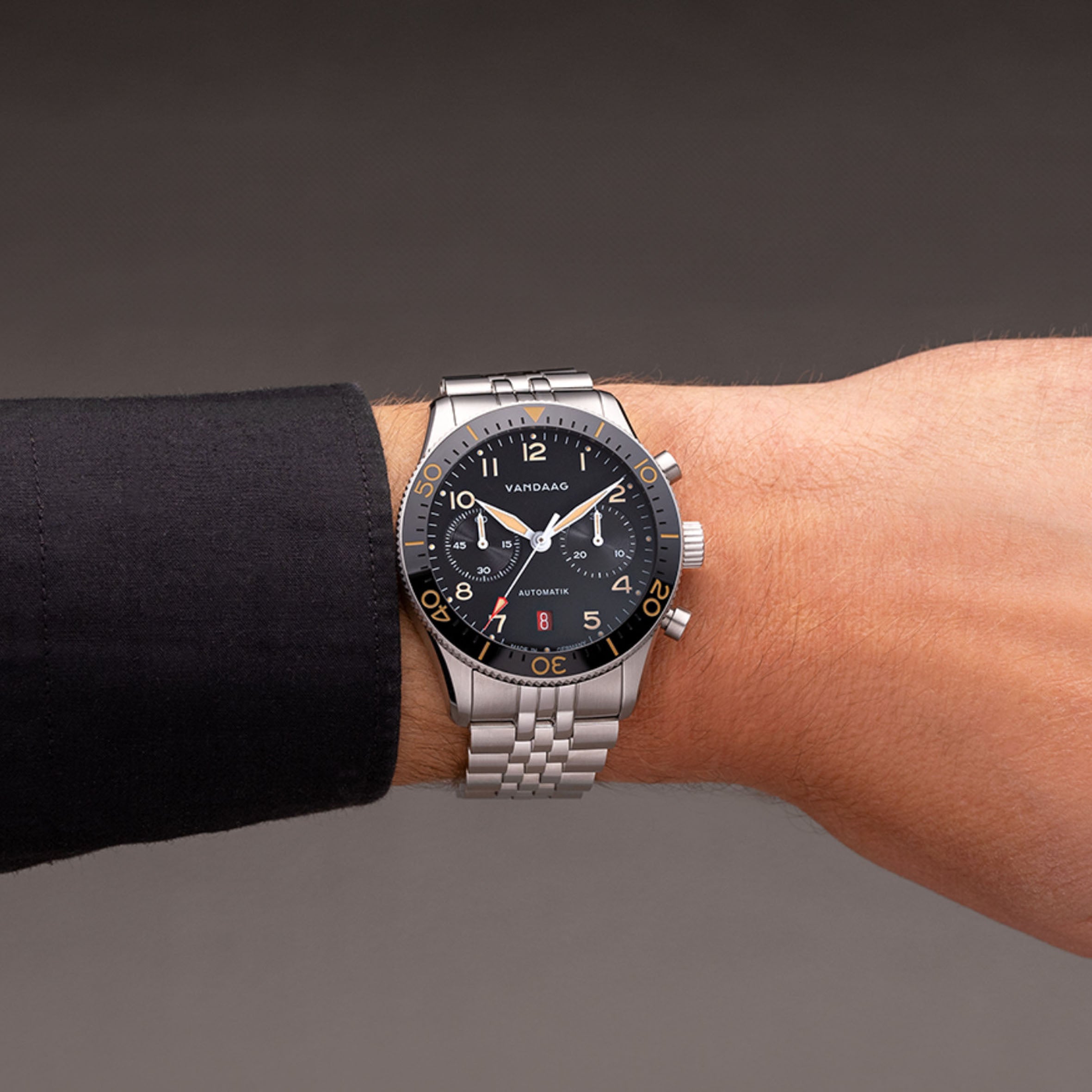 Vandaag - Schallmauer Automatik - Old Radium - wrist shot