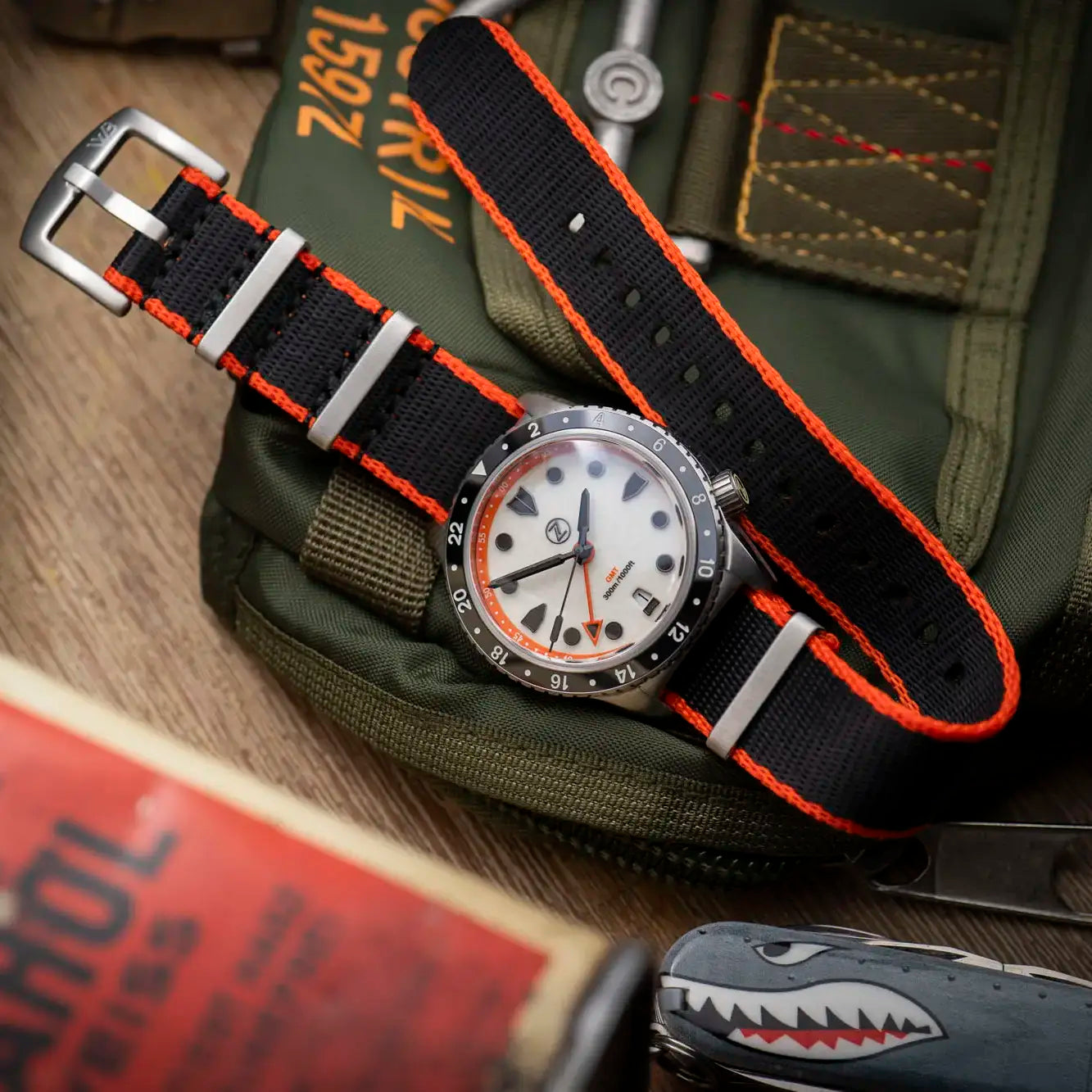 Zelos-Mako-300M-Diver-GMT-Cracked-Ice-Review-06153-e1738071319725