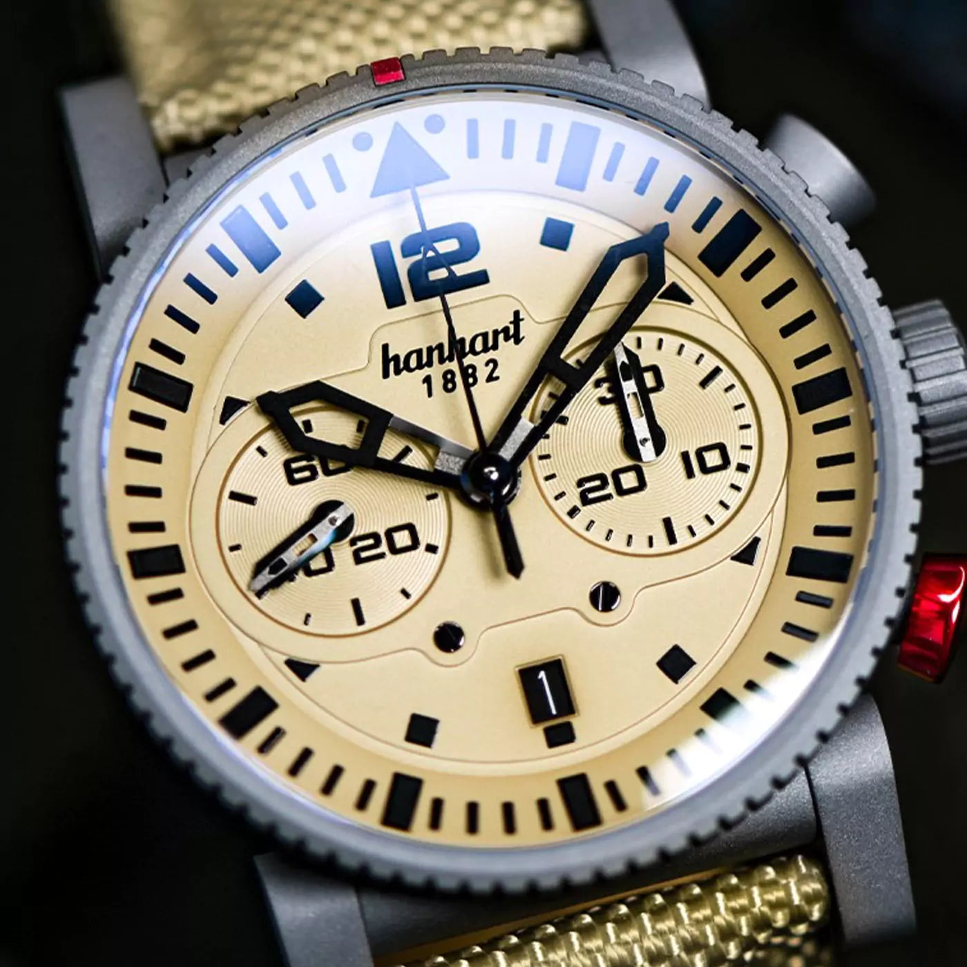 hanhart-primus-desert-pilot-44-mm-mood