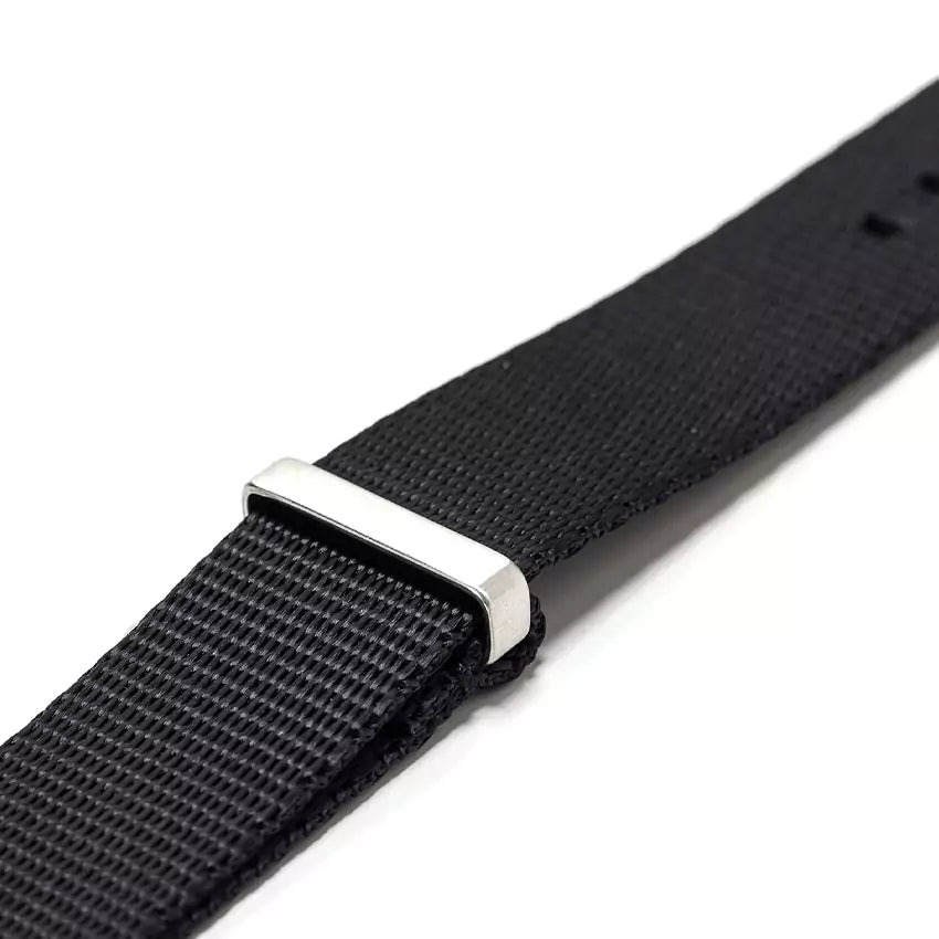 heavy-duty-single-piece-nylon-strap-black-detail