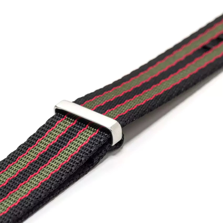 heavy-duty-single-piece-nylon-strap-bond-detail-