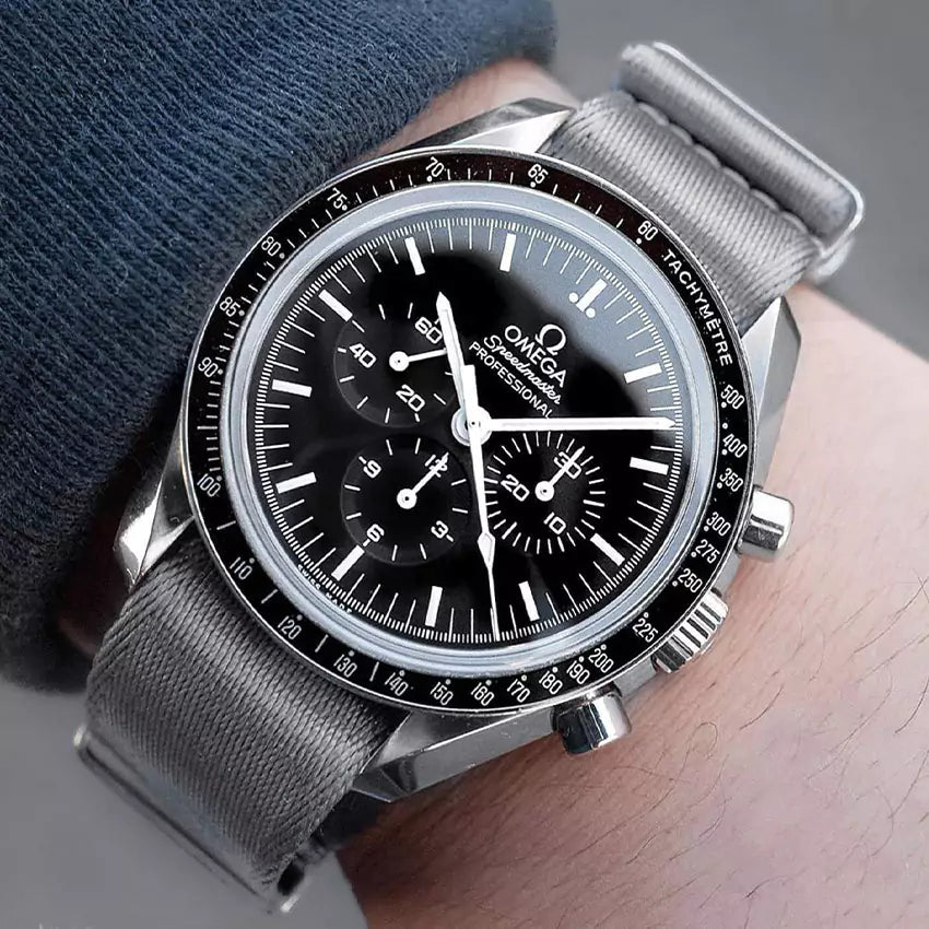 premium-single-piece-nylon-strap-grey-omega-speedmaster-wristshot-
