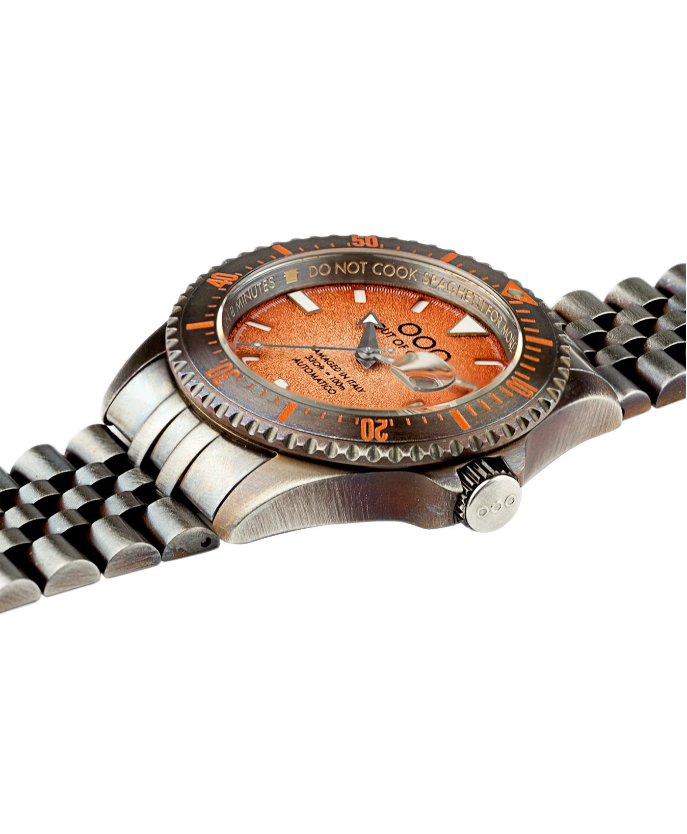 WB_Watch_Out Of Order – Orange Swiss Automatico _side