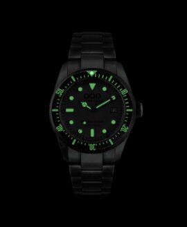 Out Of Order watches-Auto 2.0 black_lume shot