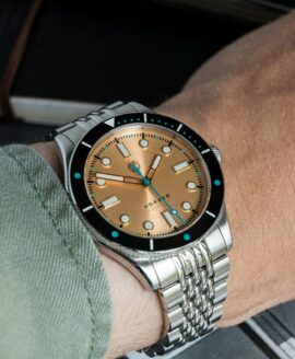Henry Archer-Nordso–Ecru Sepia-wrist shot-min