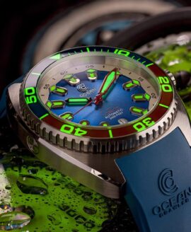 Ocean Crawler-Core Diver-Blue Red-Refractor-lume shot-min