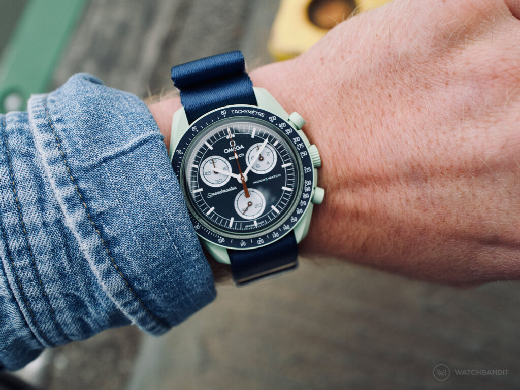 Omega-MoonSwatch-Mission-to-Earth-Blue-NATO-strap-Watchbandit