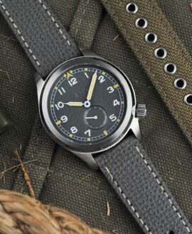 Vario - 1945 D12 - Raven Grey Field Watch-leather-min