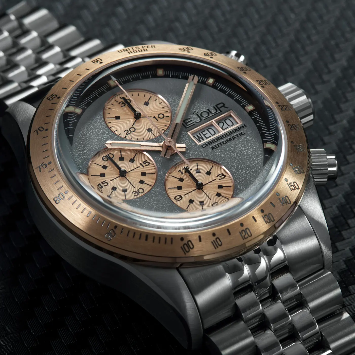 Le Jour watch-LJ-CM-004 close up
