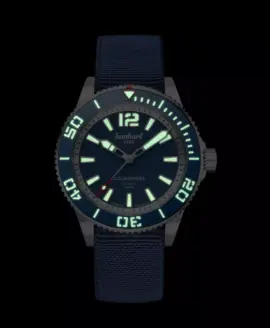 hanhart-aquasphere-freefall-blue-42mm-textile-lume