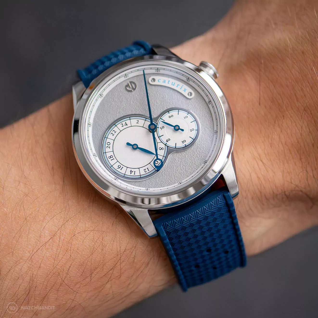 martin-design-md-watches-studio-supernatural-caturix-dark-blue-tropic-rubber-strap