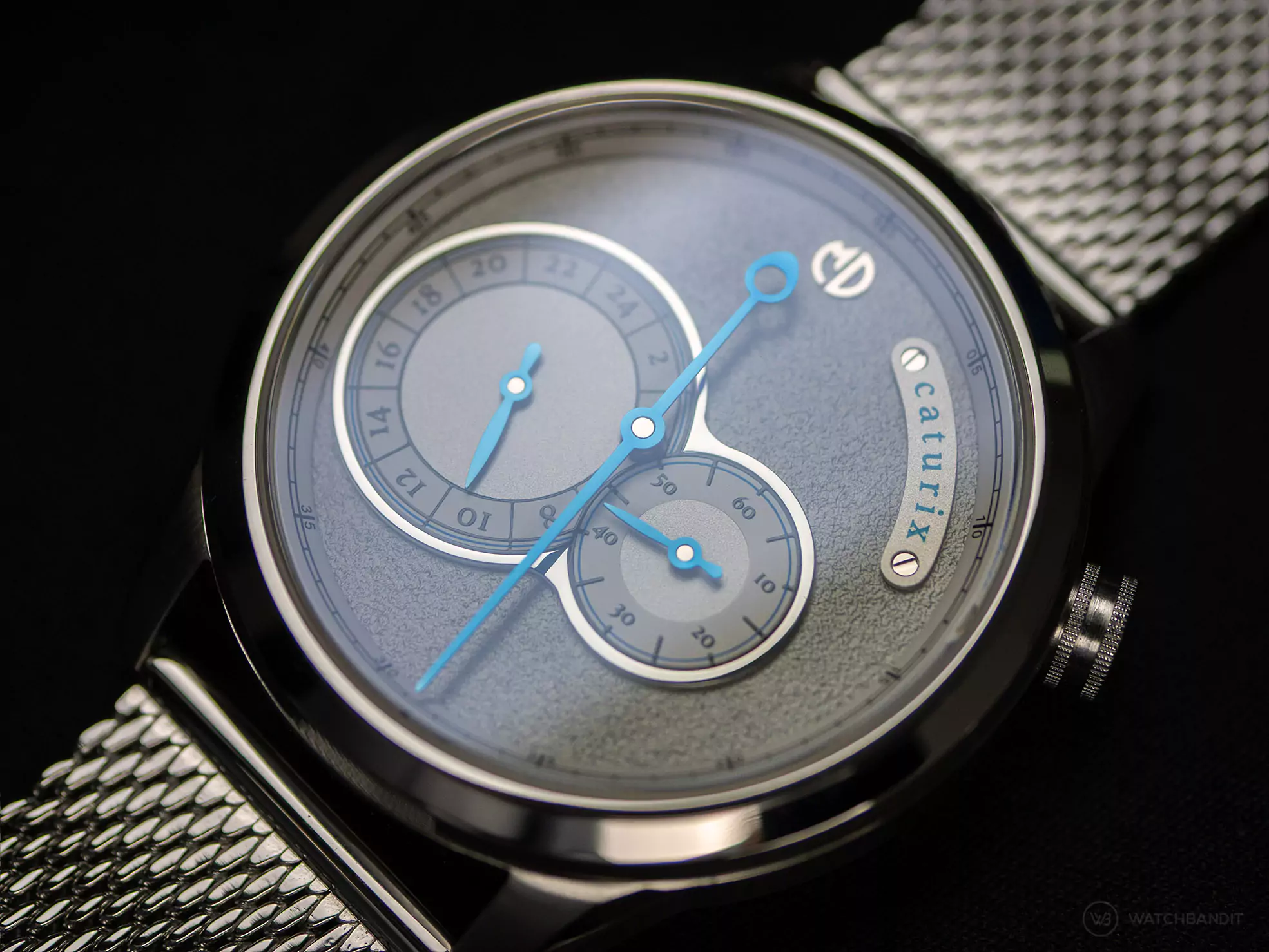 martin-design-md-watches-studio-supernatural-caturix-reflection-close-up