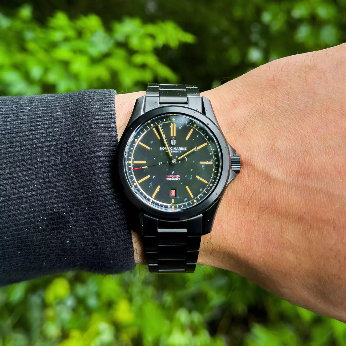 noridc-marine-instruments-sovearn-kulsort-wrist-shot