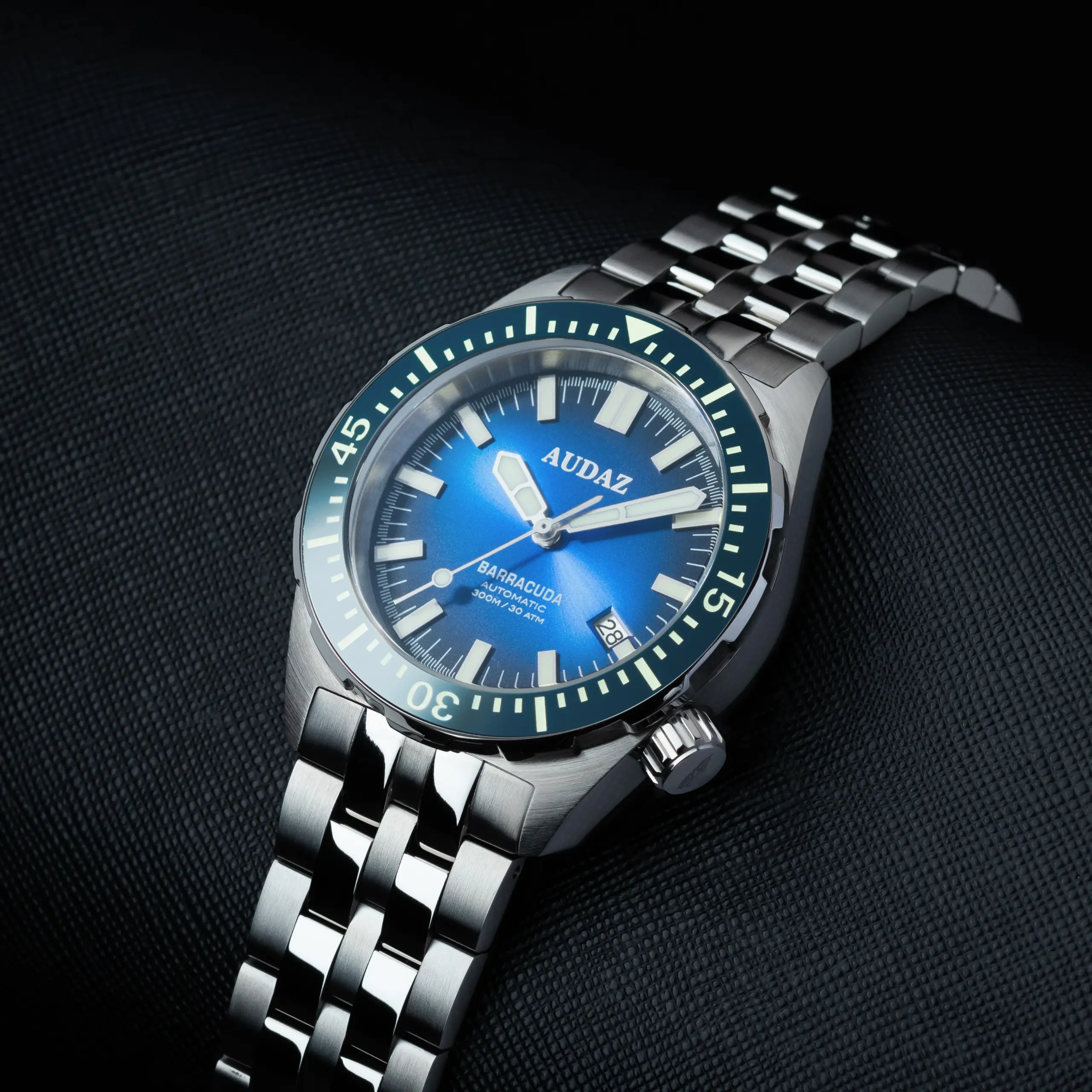 02_5000x Audaz Barracuda blue Watch