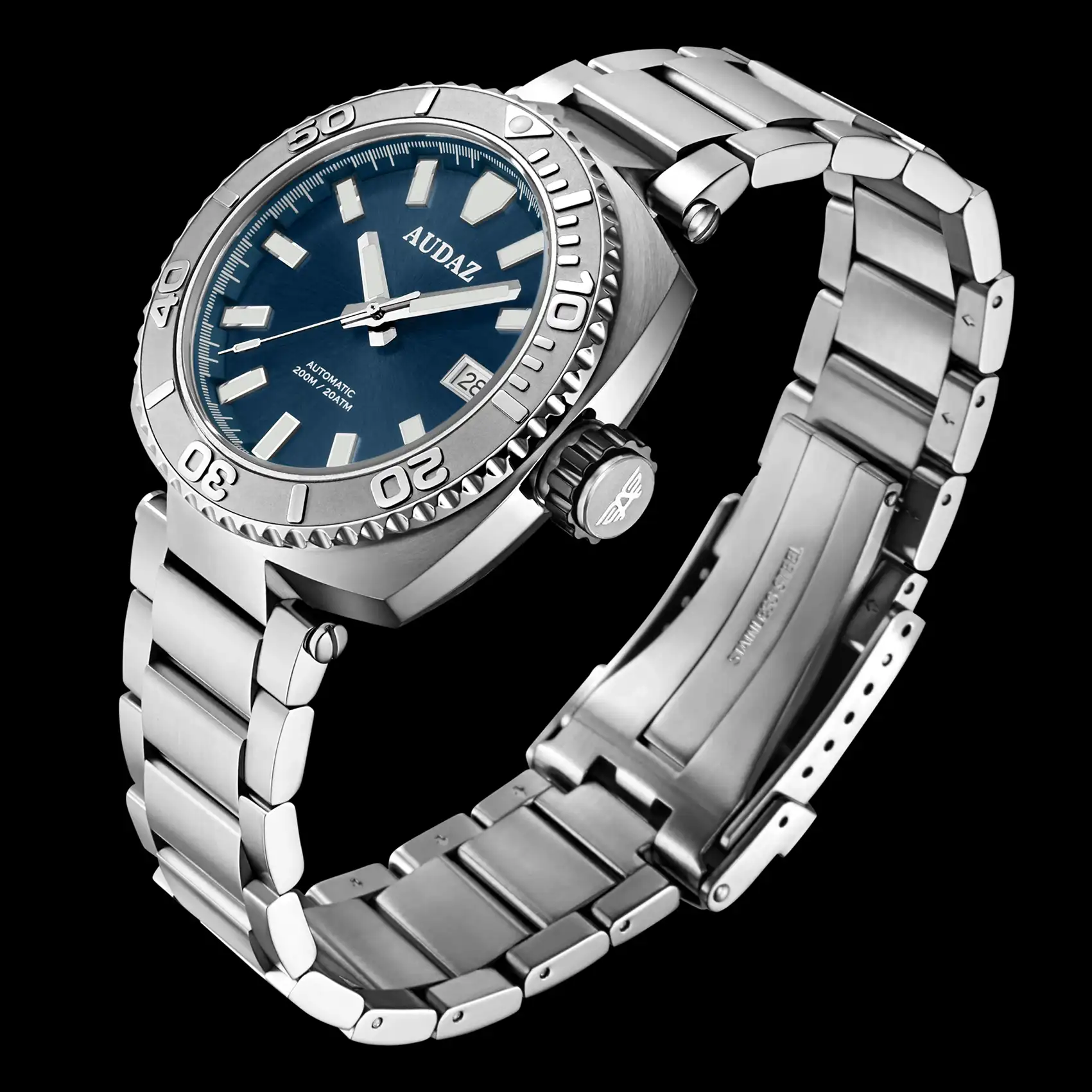 ADZ-3040-02_SLANT_5000x Audaz King Ray ADZ-3040-02 - blue sunray dial